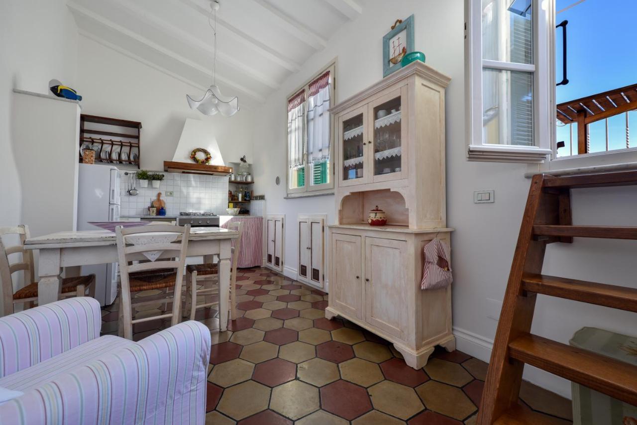 Vienna'S House Apartment Леричи Екстериор снимка