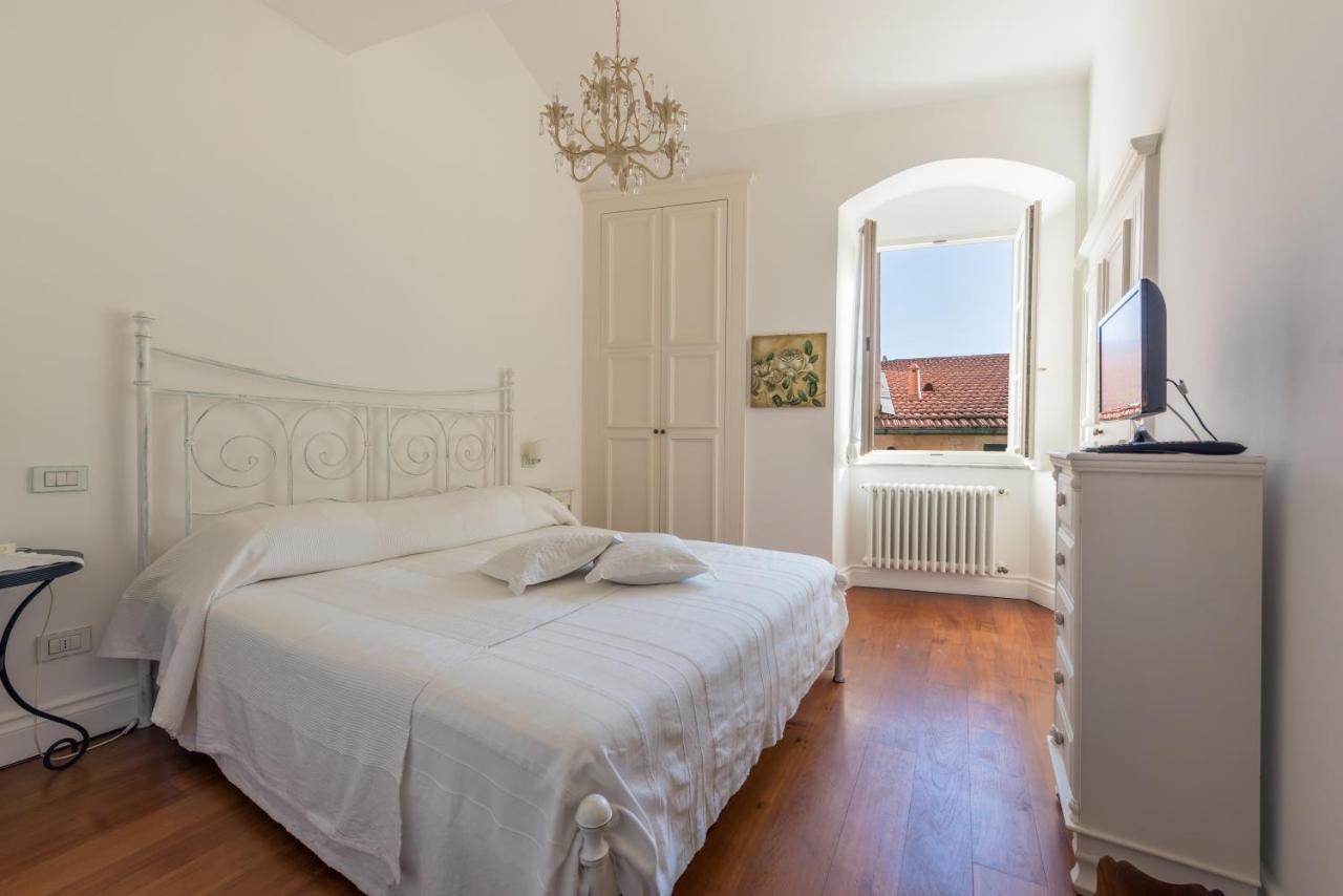 Vienna'S House Apartment Леричи Екстериор снимка