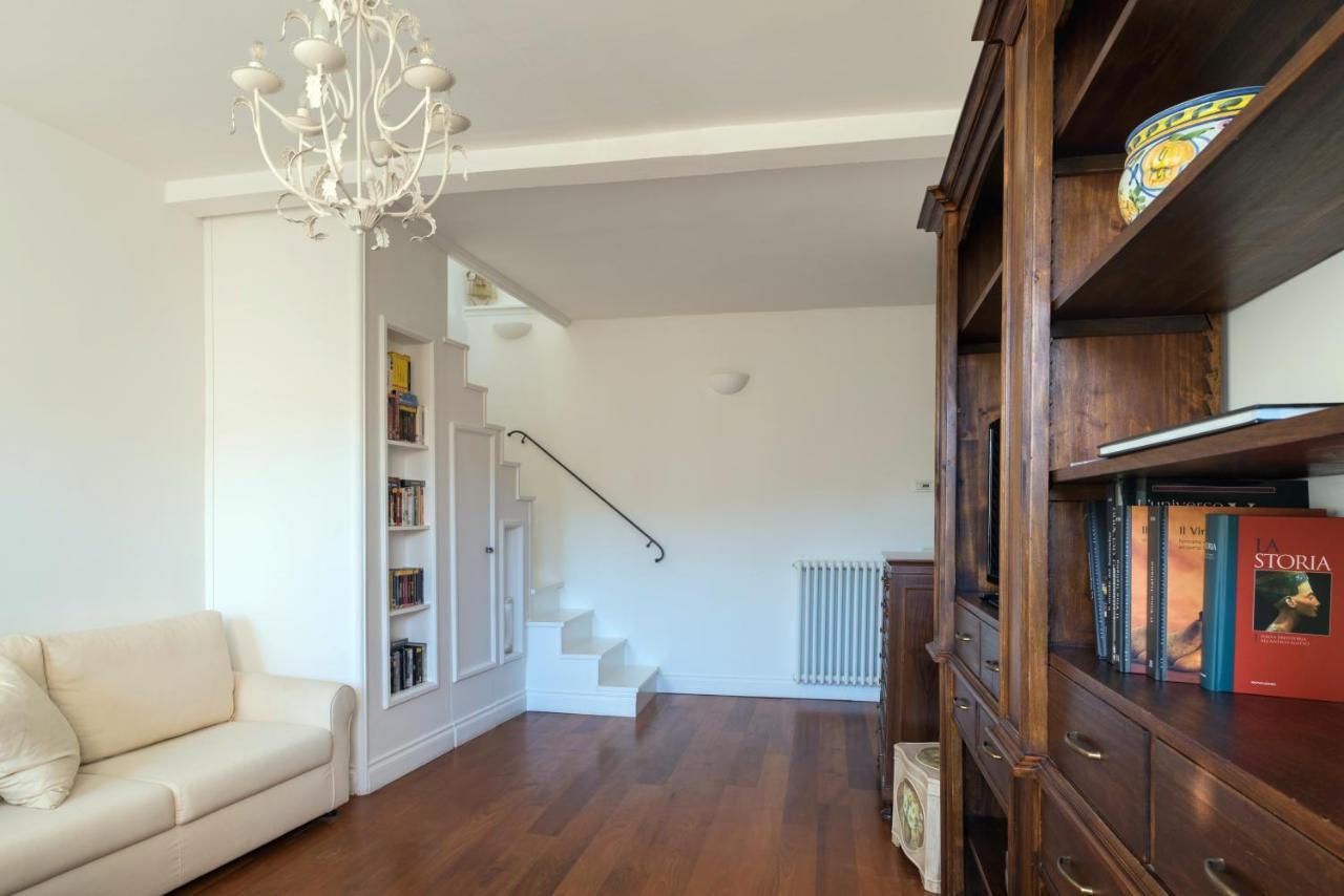 Vienna'S House Apartment Леричи Екстериор снимка